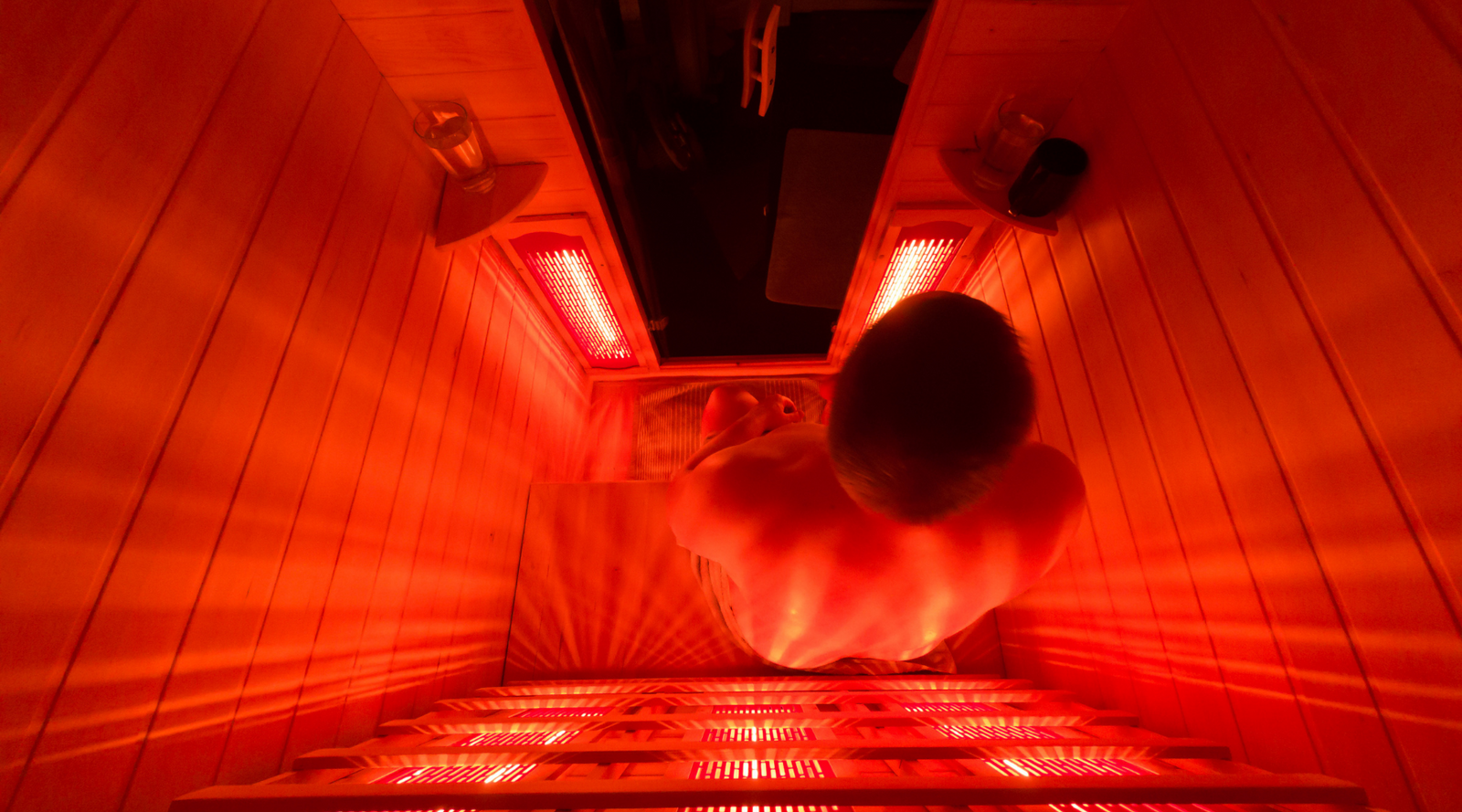 Your Guide to Infrared Saunas vs. Traditional Saunas