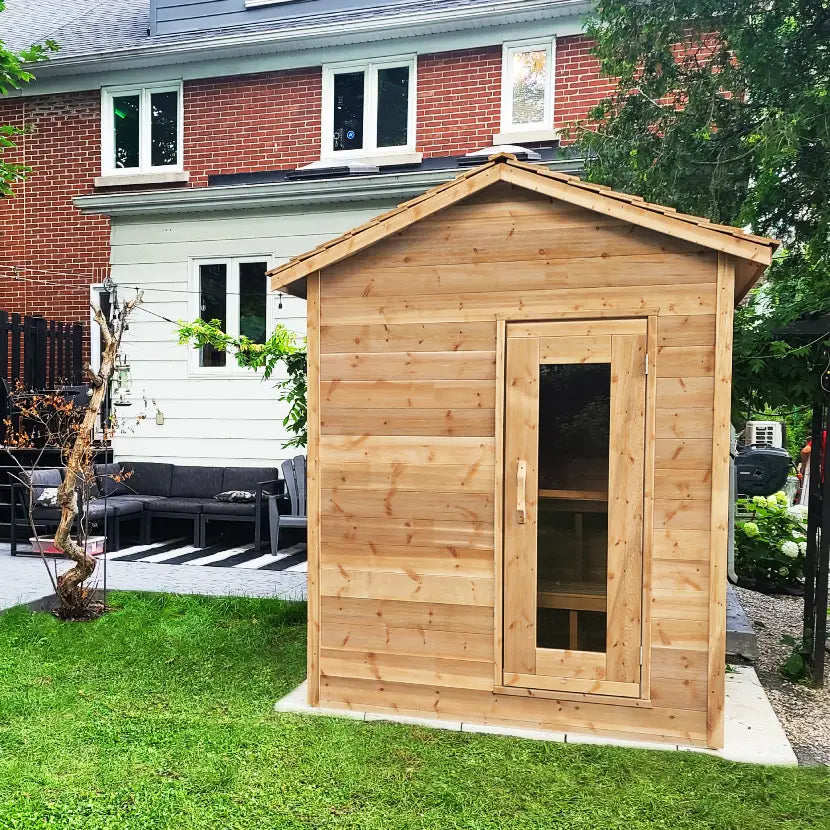 Knotty Cedar Cabin Outdoor Sauna
