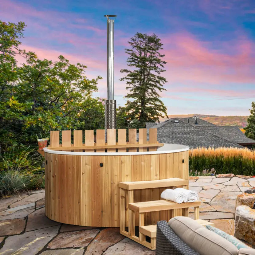 The Evolution Cedar Wood Hot Tub Kit - for 3-5 People - Wood Fired - Round-Shape
