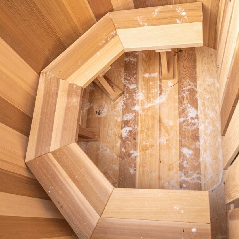 
            Original Cedar Wood Hot Tub Kit - for 3-5 People - Wood Fired - Round-Shape