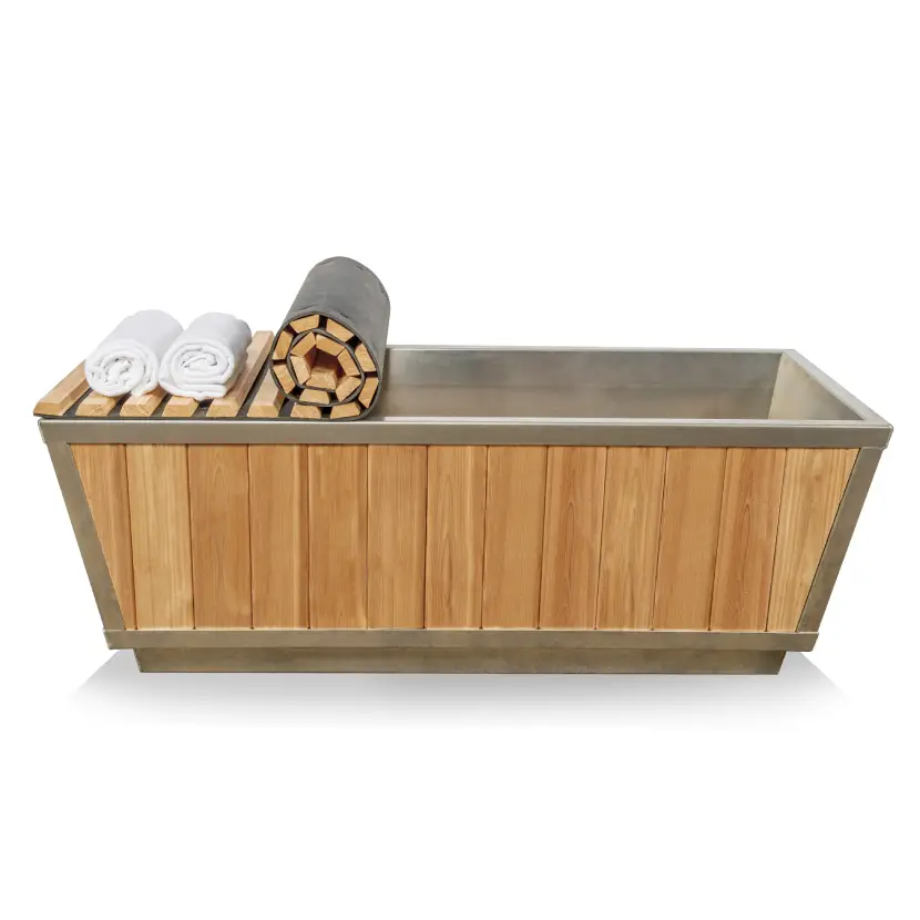 The Glacier Plunge Tub - Clear Red Cedar
