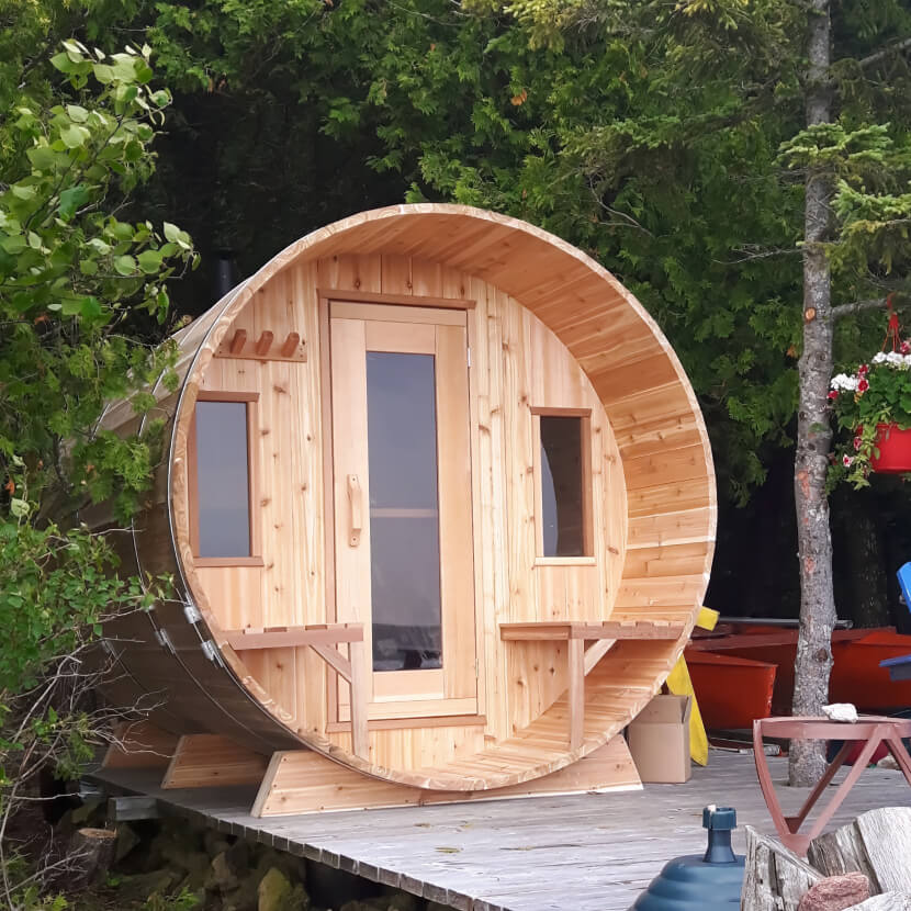 Knotty Cedar Outdoor Barrel Sauna
